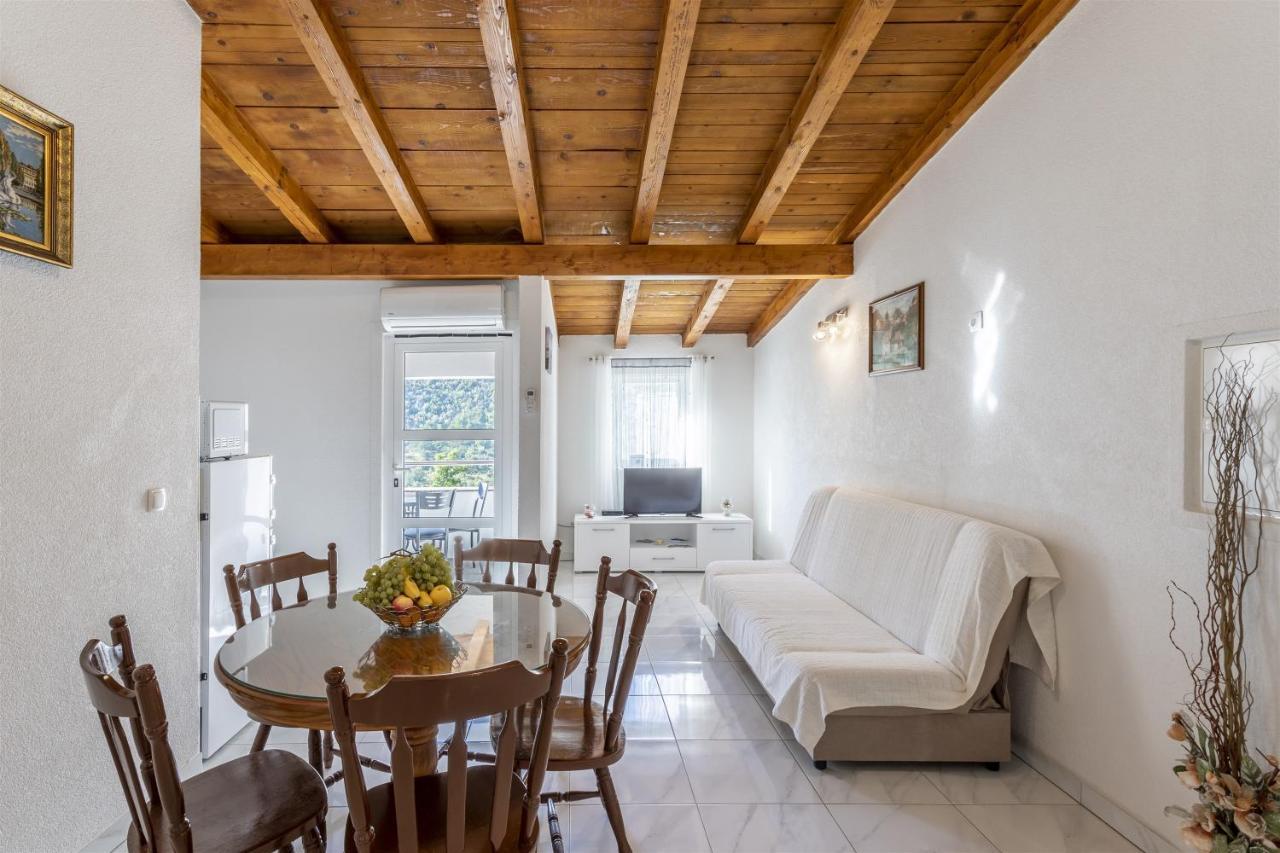 Holiday Home Dijamant Kučiće Esterno foto